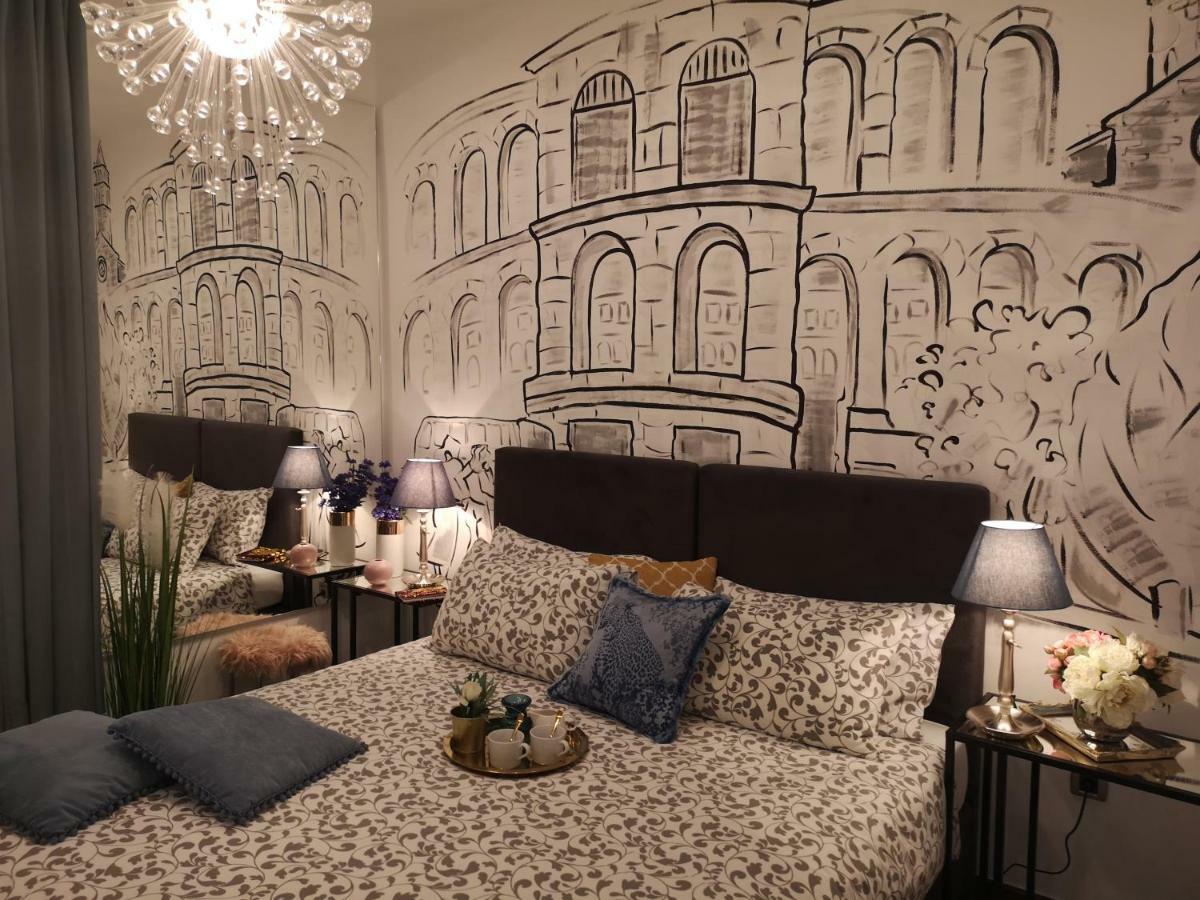 Arena Design Apartments With Free Private Parking And With A Terrace Pula Exterior photo